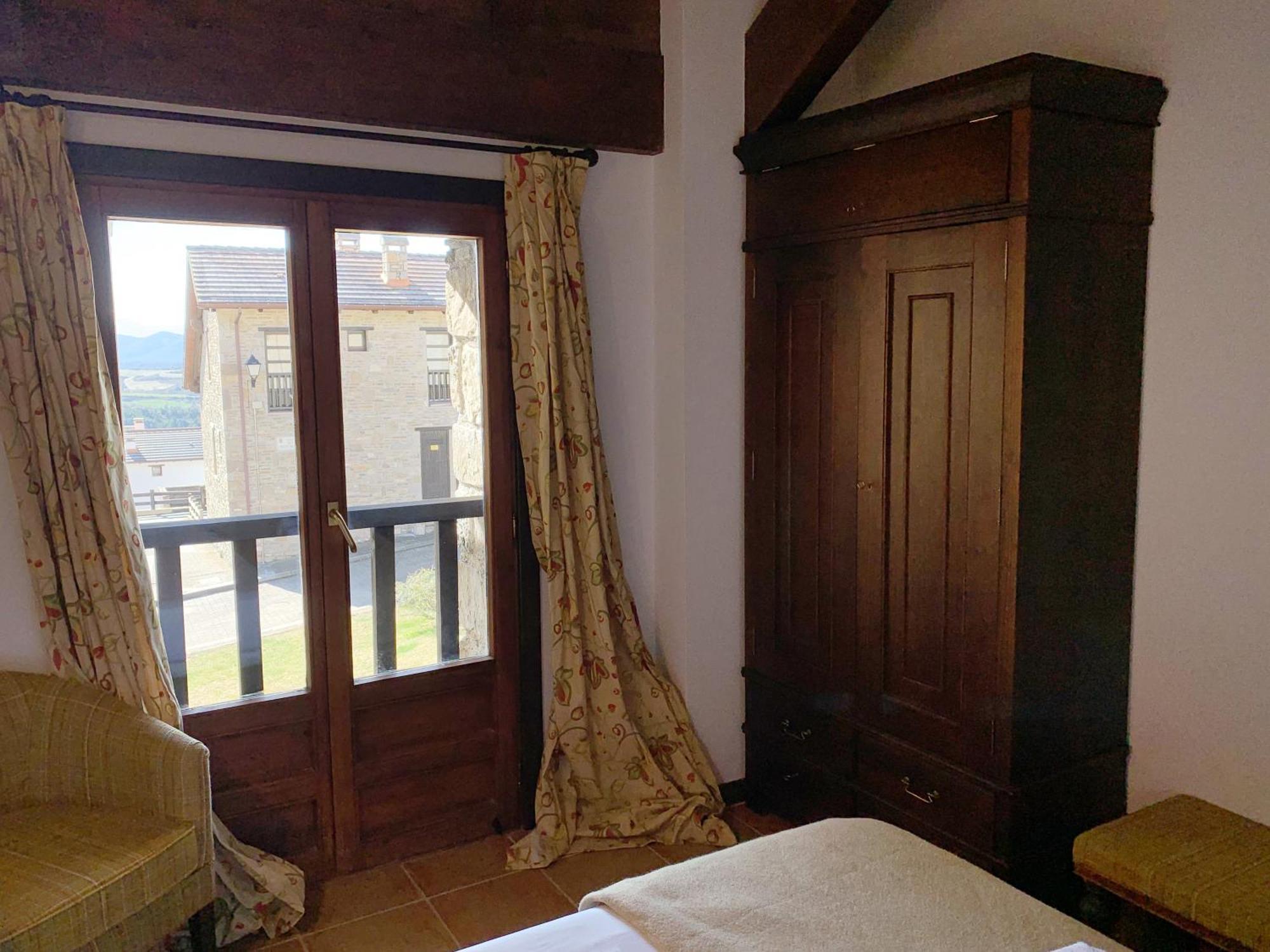 Apartamentos Jaca Mirador De Badaguas 3000 Zewnętrze zdjęcie