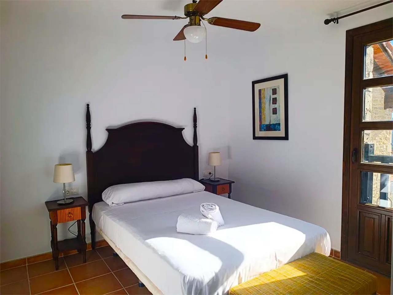Apartamentos Jaca Mirador De Badaguas 3000 Zewnętrze zdjęcie
